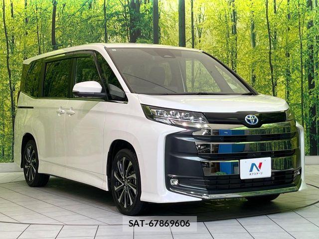 Toyota NOAH HYBRID 2023-09 8884070-16