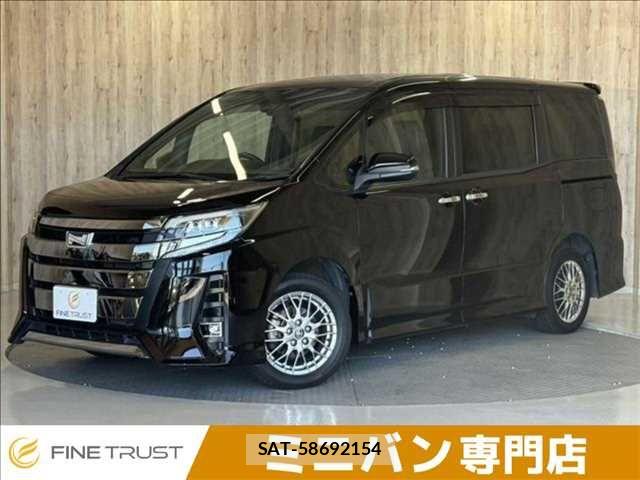 Toyota NOAH HYBRID 2020-11 8884073-0