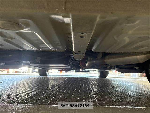Toyota NOAH HYBRID 2020-11 8884073-29