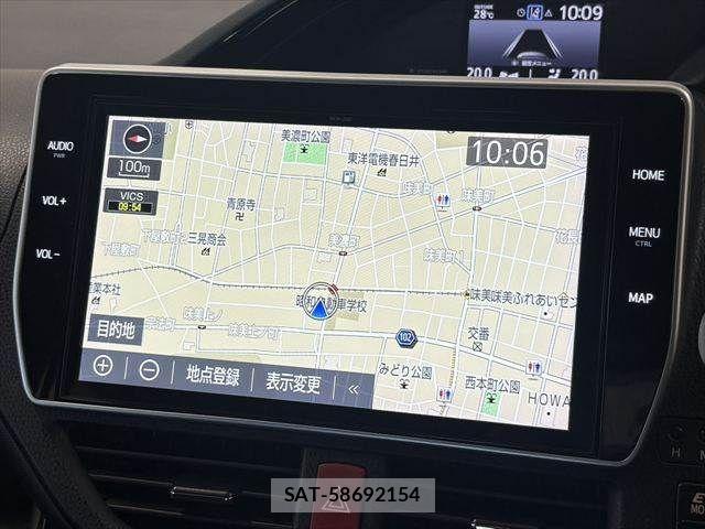 Toyota NOAH HYBRID 2020-11 8884073-4