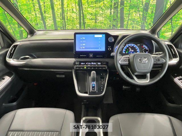 Toyota NOAH HYBRID 2023-03 8884067-1
