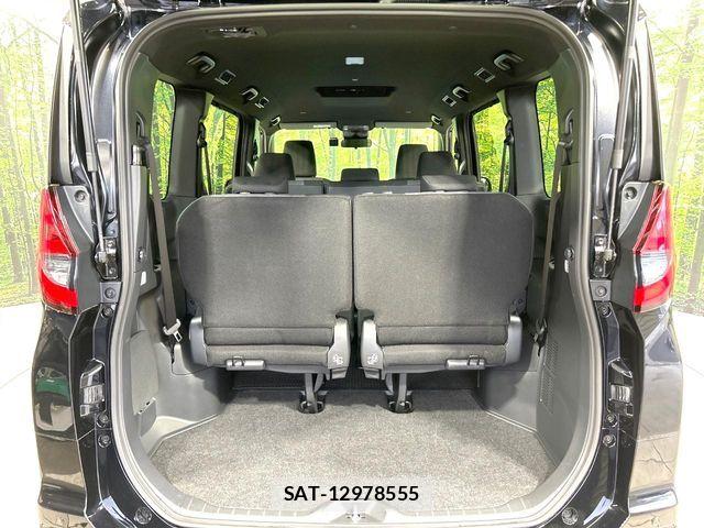 Toyota NOAH HYBRID 2026-04 8884069-11