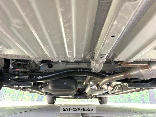 Toyota NOAH HYBRID 2026-04 8884069-19