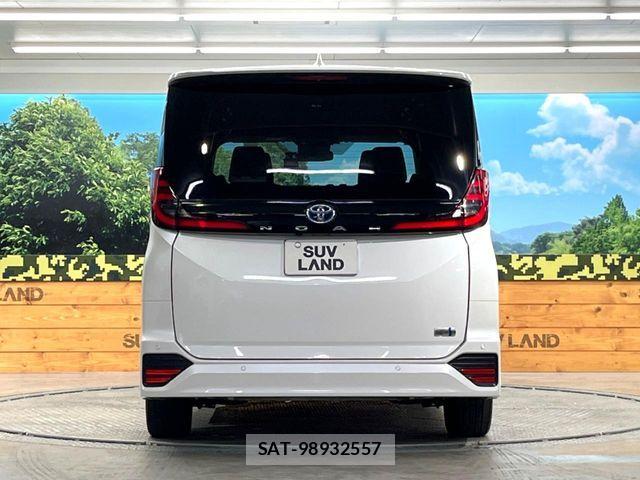 Toyota NOAH HYBRID 2024-05 8884071-14