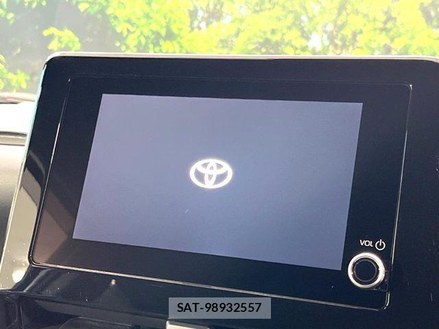 Toyota NOAH HYBRID 2024-05 8884071-2