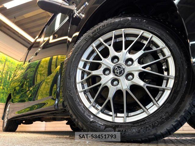 Toyota NOAH HYBRID 2017-05 8884072-13