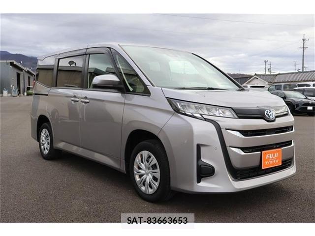 Toyota NOAH HYBRID 2022-10 2031628-15