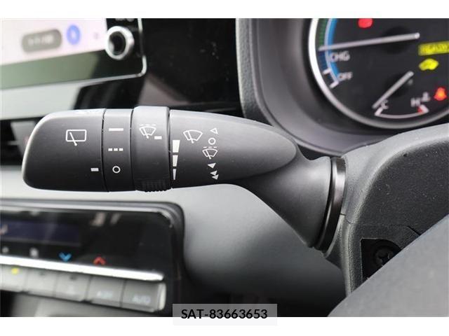 Toyota NOAH HYBRID 2022-10 2031628-22