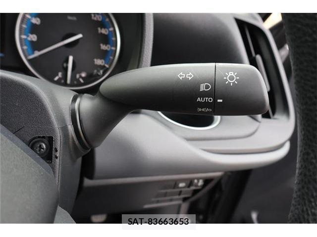 Toyota NOAH HYBRID 2022-10 2031628-23