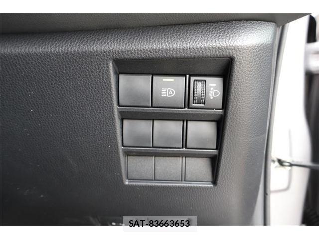 Toyota NOAH HYBRID 2022-10 2031628-3