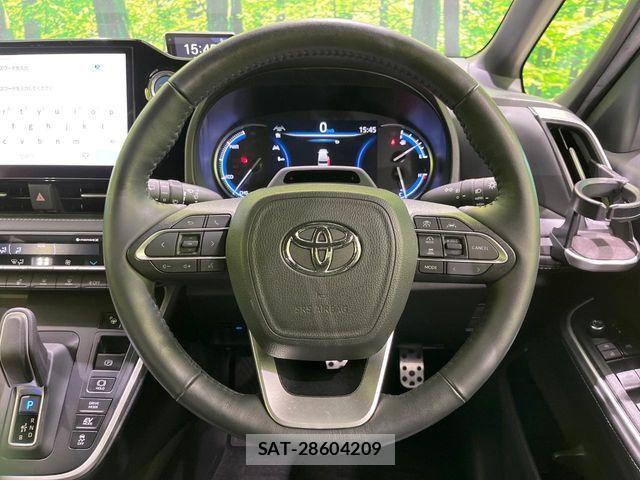 Toyota NOAH HYBRID 2023-03 5874234-11