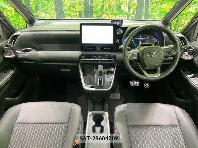 Toyota NOAH HYBRID 2023-03 5874234-1