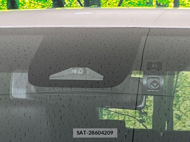 Toyota NOAH HYBRID 2023-03 5874234-2