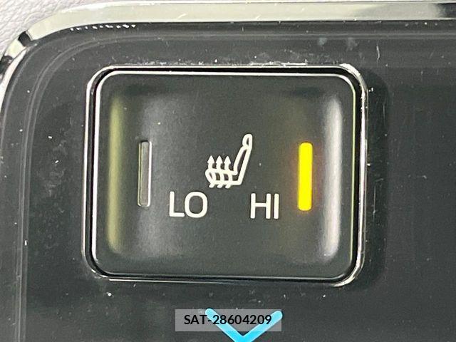 Toyota NOAH HYBRID 2023-03 5874234-6