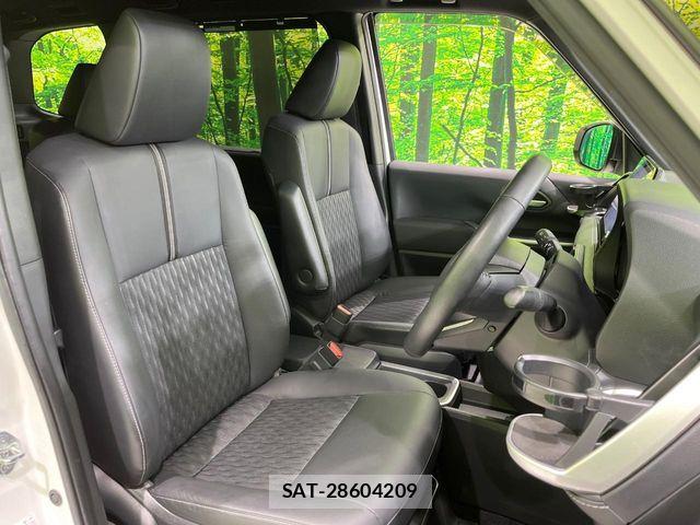 Toyota NOAH HYBRID 2023-03 5874234-7
