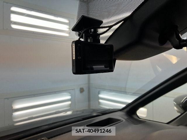 Toyota NOAH HYBRID 2024-01 5874225-13