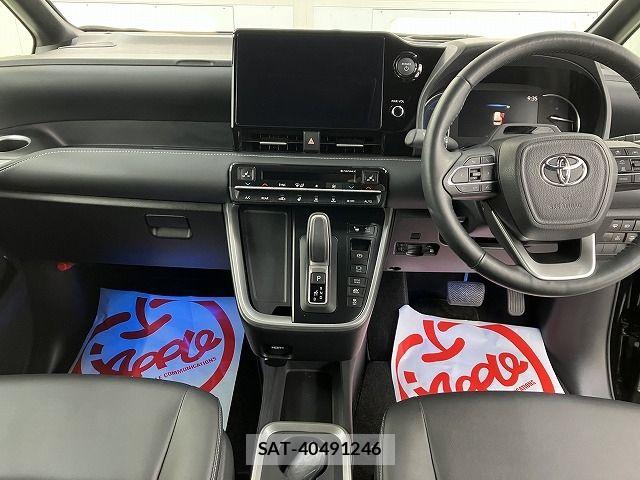 Toyota NOAH HYBRID 2024-01 5874225-3