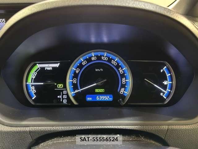 Toyota NOAH HYBRID 2015-09 5874242-11