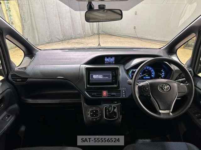 Toyota NOAH HYBRID 2015-09 5874242-17