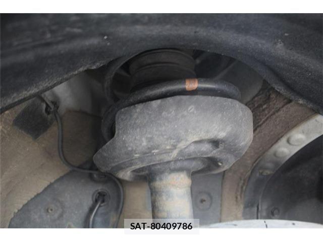 Toyota NOAH HYBRID 2022-11 6014748-17