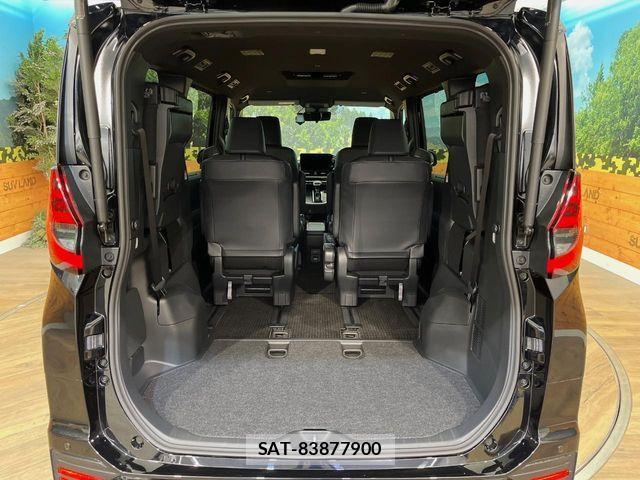 Toyota NOAH HYBRID 2026-03 6672962-11