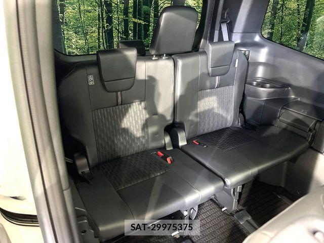 Toyota NOAH HYBRID 2025-03 6791372-10