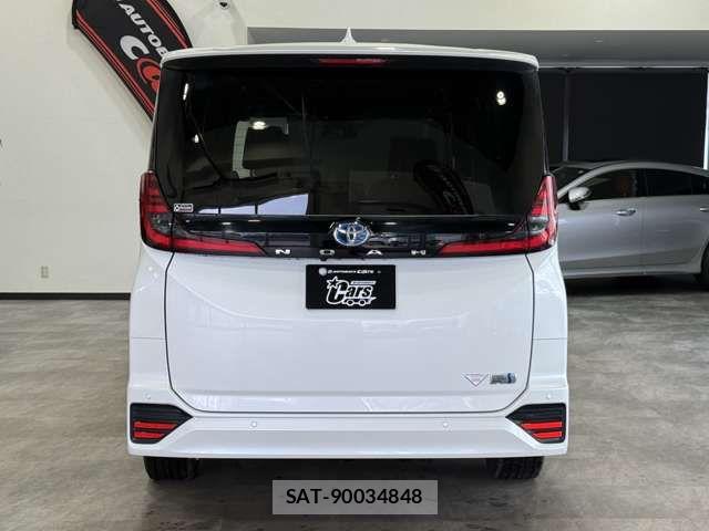 Toyota NOAH HYBRID 2023-01 6791370-8