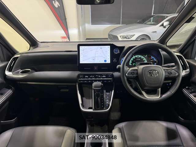 Toyota NOAH HYBRID 2023-01 6791370-2