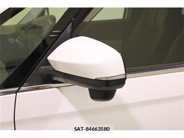 Toyota NOAH HYBRID 2022-03 6910429-20