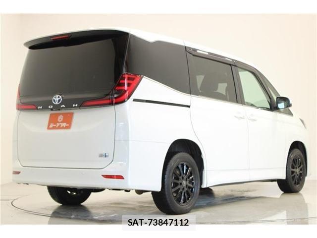 Toyota NOAH HYBRID 2022-03 6910431-11