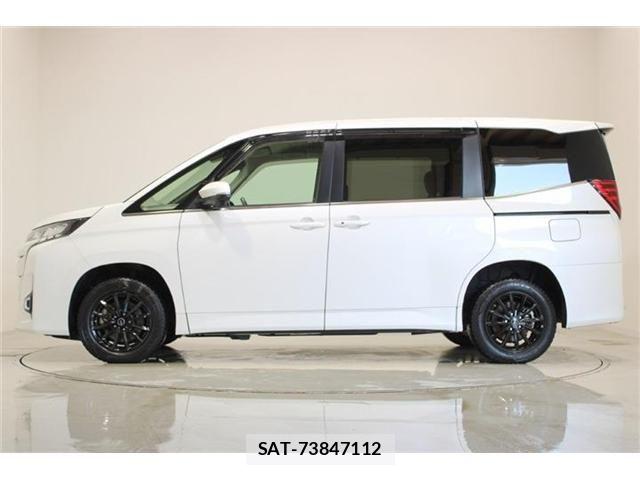 Toyota NOAH HYBRID 2022-03 6910431-8