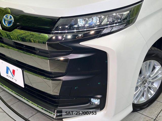 Toyota NOAH HYBRID 2025-05 7222864-11