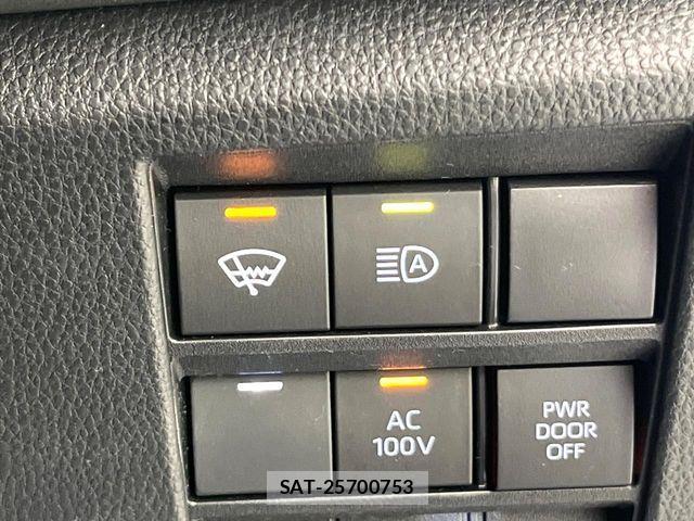 Toyota NOAH HYBRID 2025-05 7222864-5