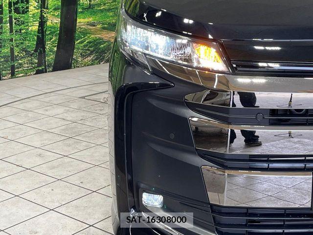 Toyota NOAH HYBRID 2025-04 7222862-12