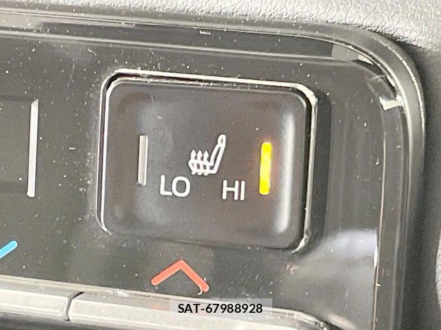 Toyota NOAH HYBRID 2024-09 7217232-9