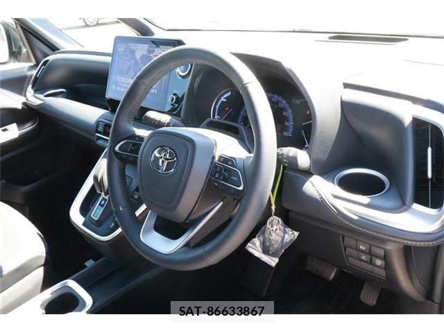 Toyota NOAH HYBRID 2023-05 7251763-9