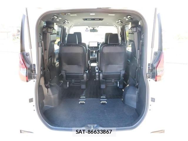 Toyota NOAH HYBRID 2023-05 7251763-13
