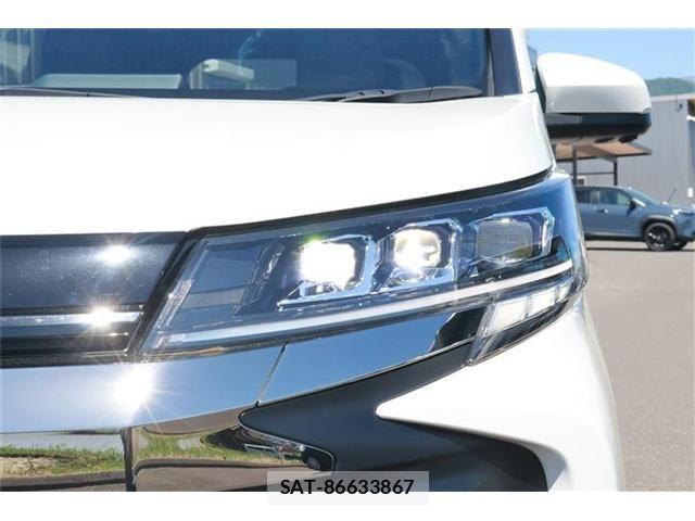 Toyota NOAH HYBRID 2023-05 7251763-14
