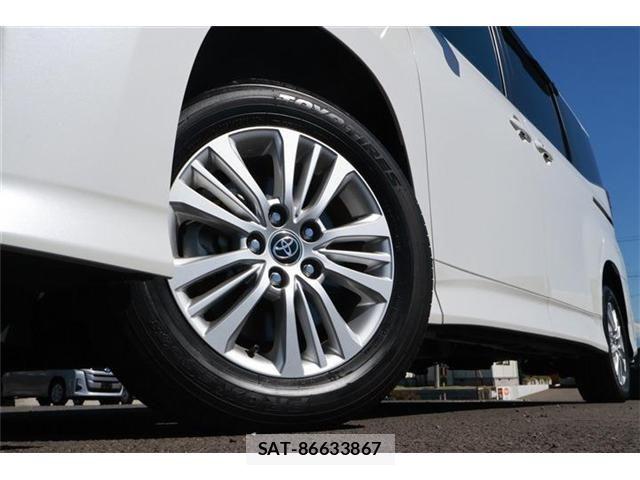 Toyota NOAH HYBRID 2023-05 7251763-16