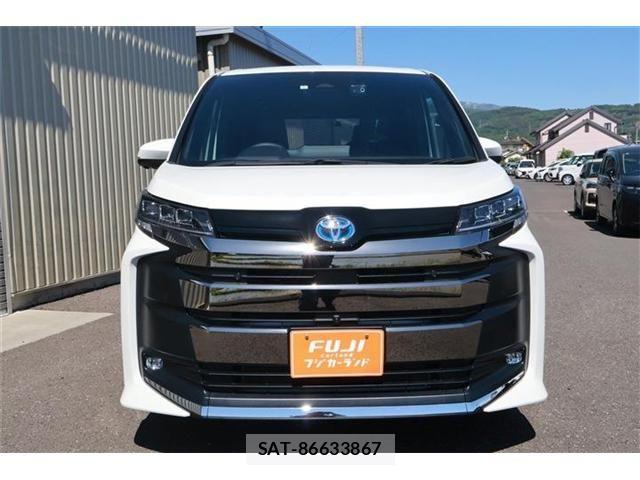 Toyota NOAH HYBRID 2023-05 7251763-17