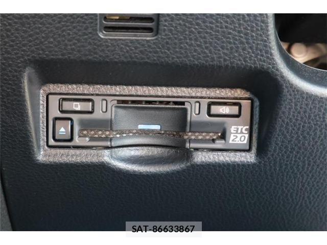 Toyota NOAH HYBRID 2023-05 7251763-5