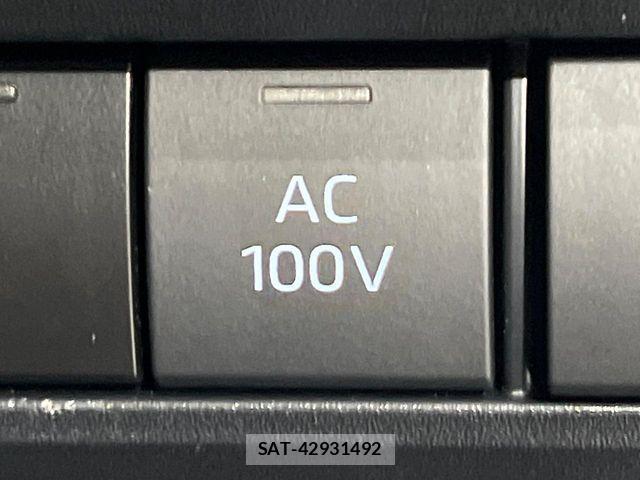 Toyota NOAH HYBRID 2025-06 7272530-5