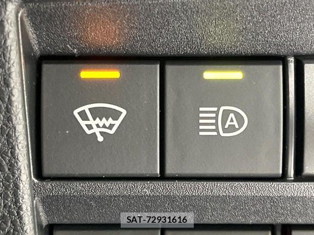 Toyota NOAH HYBRID 2023-05 7272531-2