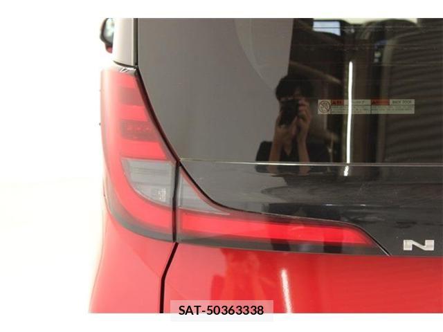 Toyota NOAH HYBRID 2022-07 7328984-18