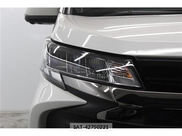 Toyota NOAH HYBRID 2022-05 7391047-11