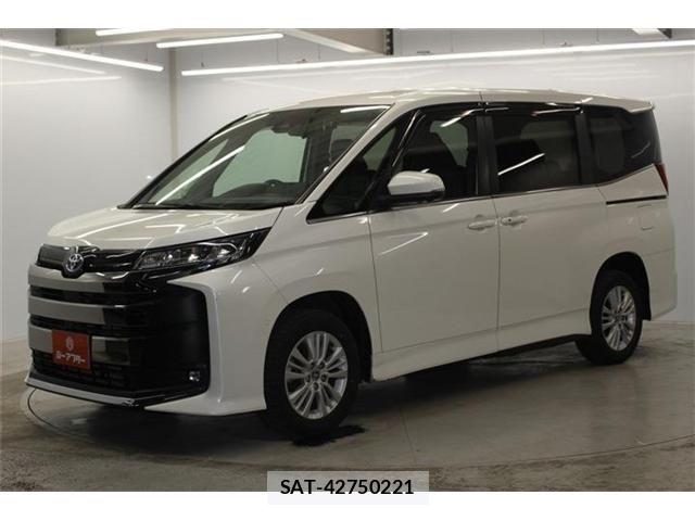 Toyota NOAH HYBRID 2022-05 7391047-8