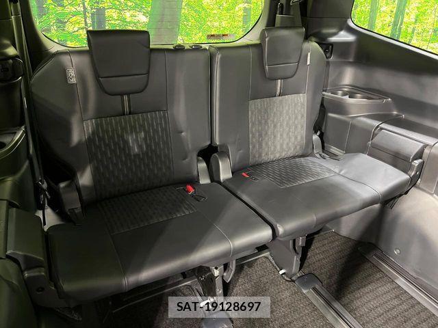 Toyota NOAH HYBRID 2023-02 7393291-9