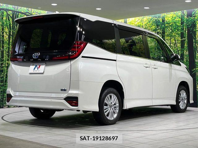 Toyota NOAH HYBRID 2023-02 7393291-17