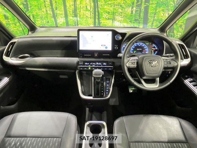 Toyota NOAH HYBRID 2023-02 7393291-1
