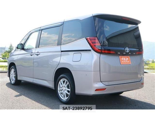 Toyota NOAH HYBRID 2023-07 7456398-20